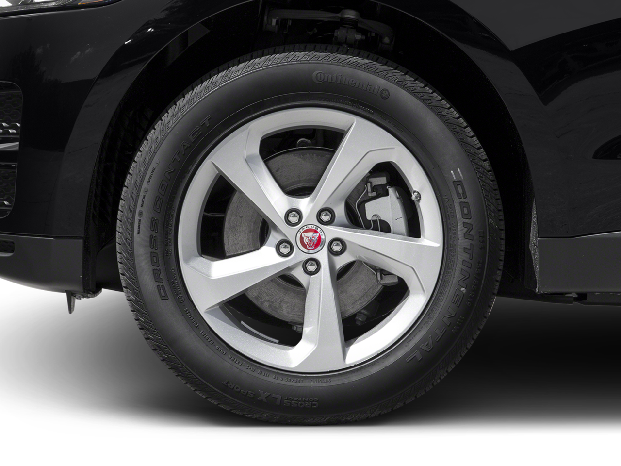 2017 Jaguar F-PACE Prestige photo 4