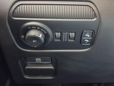 2023 Jeep Grand Wagoneer L Base