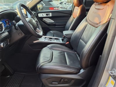 2022 Ford Explorer Platinum