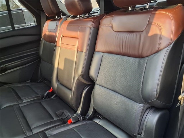 2022 Ford Explorer Platinum