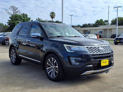 2017 Ford Explorer Platinum