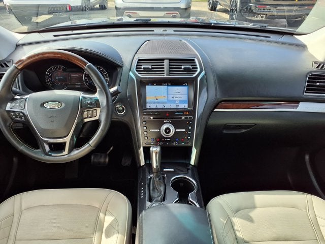 2017 Ford Explorer Platinum