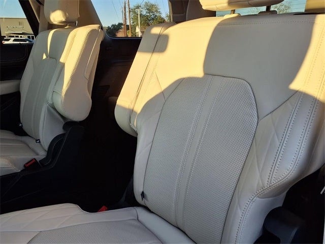 2024 Ford Expedition Platinum