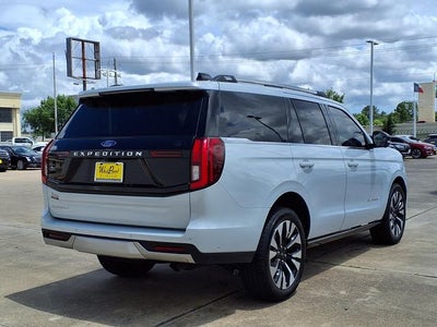 2025 Ford Expedition Platinum