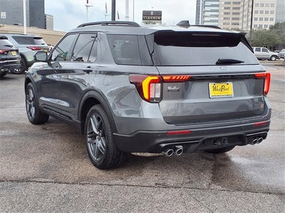 2025 Ford Explorer ST