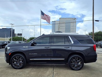 2023 GMC Yukon SLT