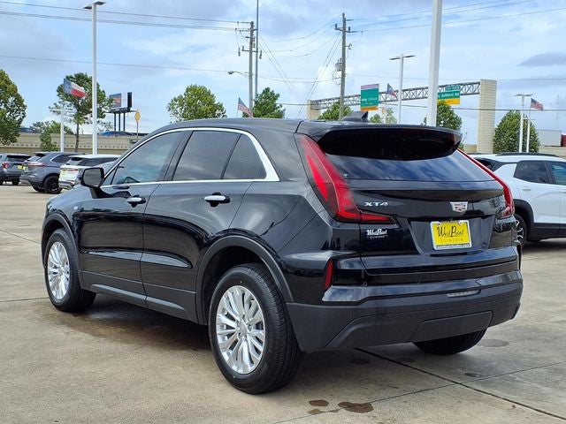 2024 Cadillac XT4 Luxury