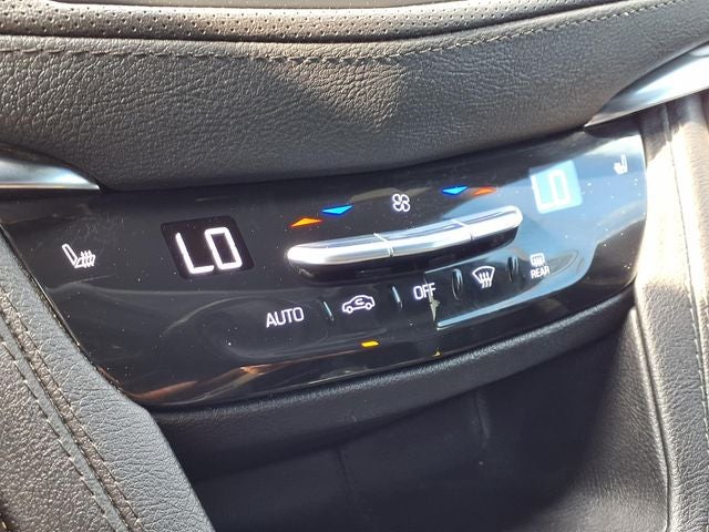 2021 Cadillac XT5 Luxury