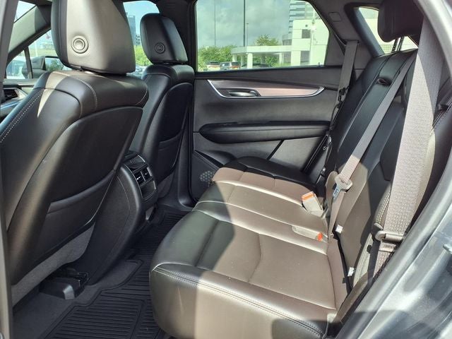2021 Cadillac XT5 Luxury