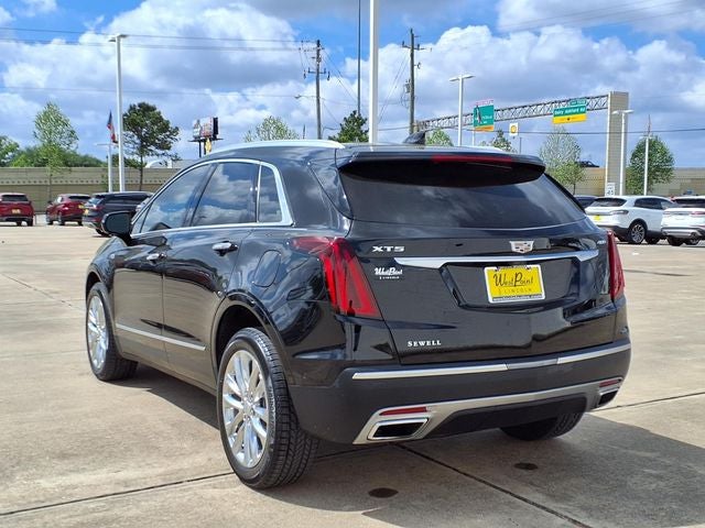 2022 Cadillac XT5 Premium Luxury