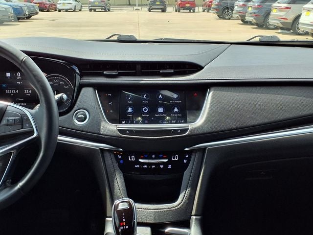 2022 Cadillac XT5 Premium Luxury