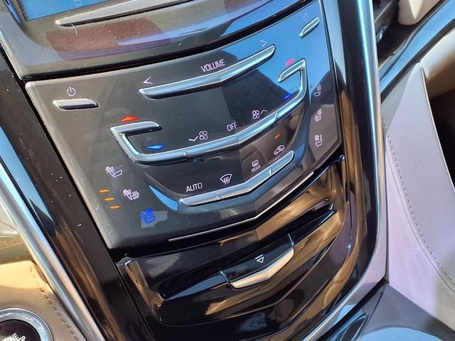 2018 Cadillac Escalade Platinum Edition