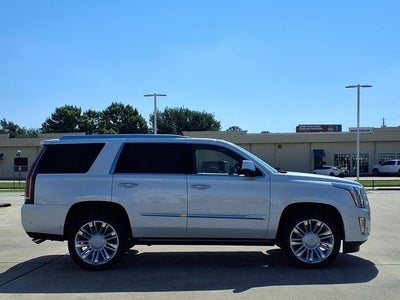 2018 Cadillac Escalade Platinum Edition