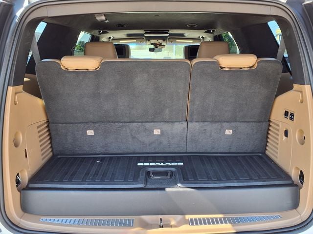 2018 Cadillac Escalade Platinum Edition