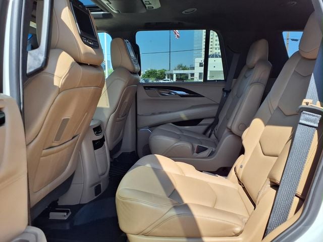 2018 Cadillac Escalade Platinum Edition
