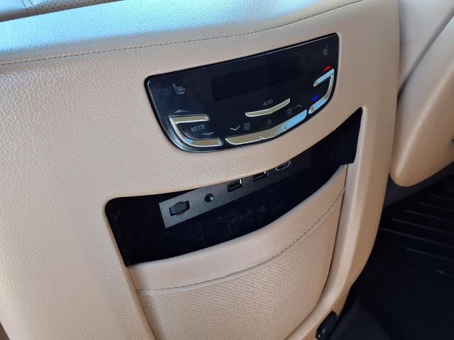 2018 Cadillac Escalade Platinum Edition