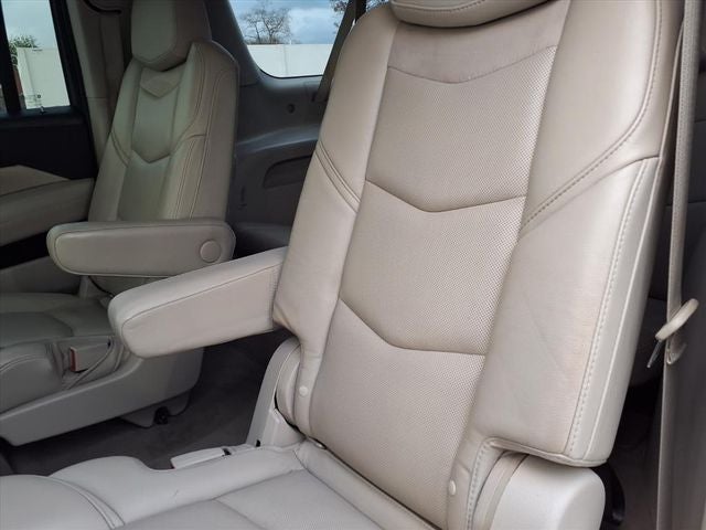 2018 Cadillac Escalade ESV Premium