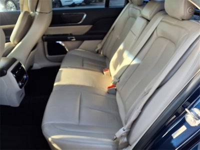 2017 Lincoln Continental Reserve