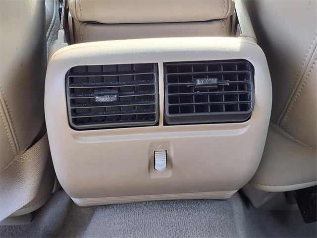 2006 Lincoln Town Car Signature