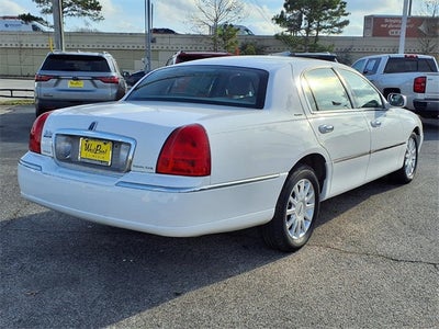 2006 Lincoln Town Car Signature