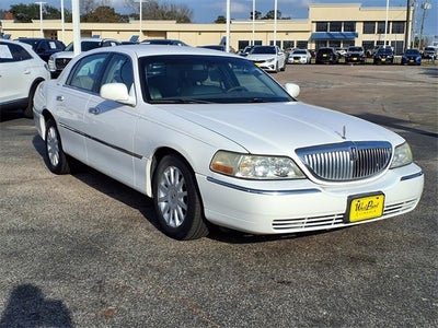 2006 Lincoln Town Car Signature