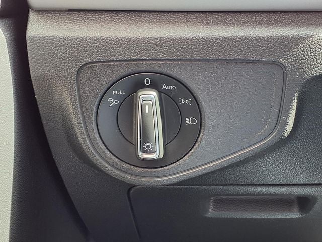 2021 Volkswagen Atlas Cross Sport 3.6L V6 SEL R-Line