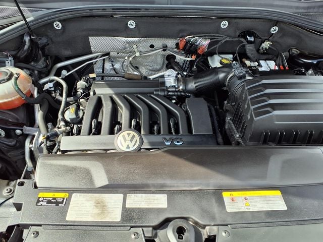 2021 Volkswagen Atlas Cross Sport 3.6L V6 SEL R-Line