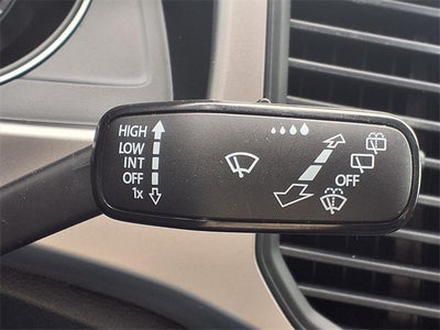 2021 Volkswagen Atlas 3.6L V6 SE w/Technology R-Line