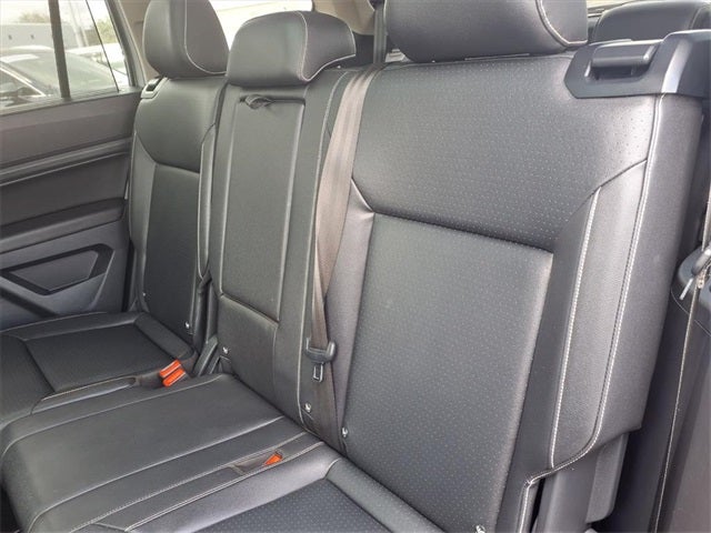 2021 Volkswagen Atlas 3.6L V6 SE w/Technology R-Line