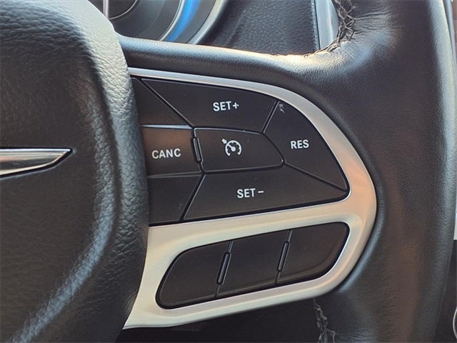 2022 Chrysler 300 Touring