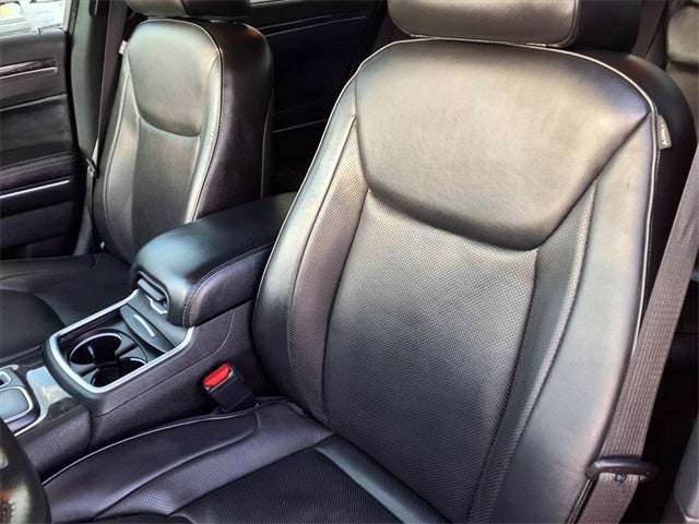 2022 Chrysler 300 Touring