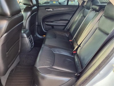 2022 Chrysler 300 Touring