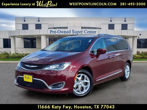 2017 Chrysler Pacifica Touring L Plus