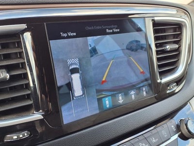 2017 Chrysler Pacifica Touring L Plus