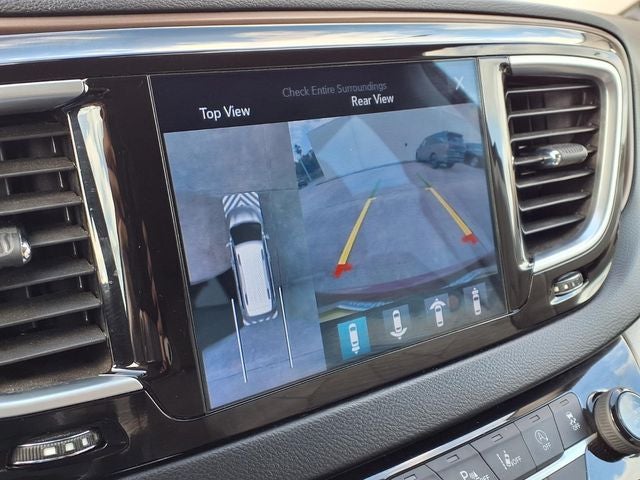 2017 Chrysler Pacifica Touring L Plus