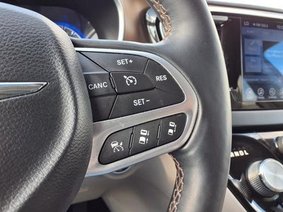 2017 Chrysler Pacifica Touring L Plus