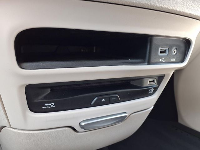 2017 Chrysler Pacifica Touring L Plus