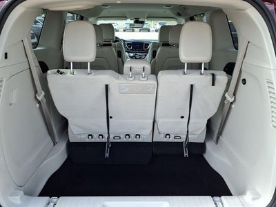 2017 Chrysler Pacifica Touring L Plus