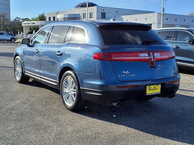 2018 Lincoln MKT Reserve