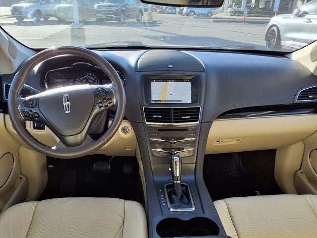 2018 Lincoln MKT Reserve