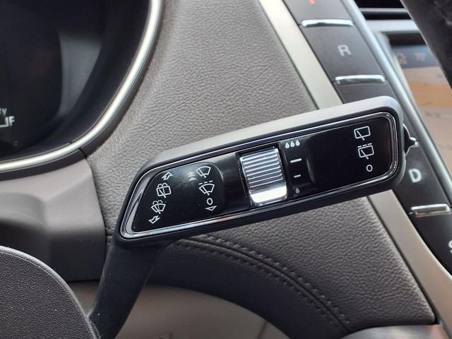 2020 Lincoln Nautilus Standard