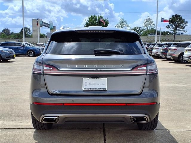 2022 Lincoln Nautilus Standard