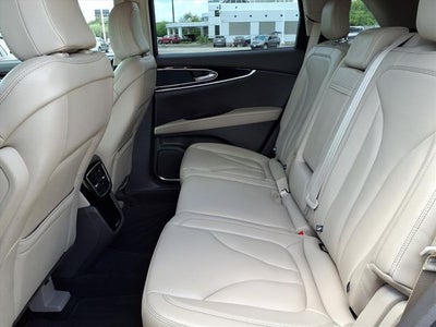 2022 Lincoln Nautilus Standard