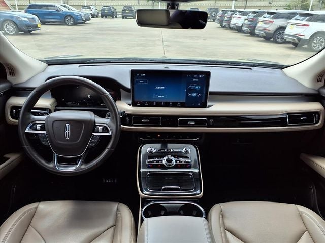 2022 Lincoln Nautilus Standard