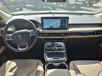 2023 Lincoln Nautilus Standard