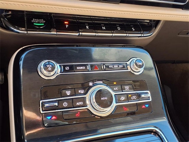 2022 Lincoln Nautilus Standard