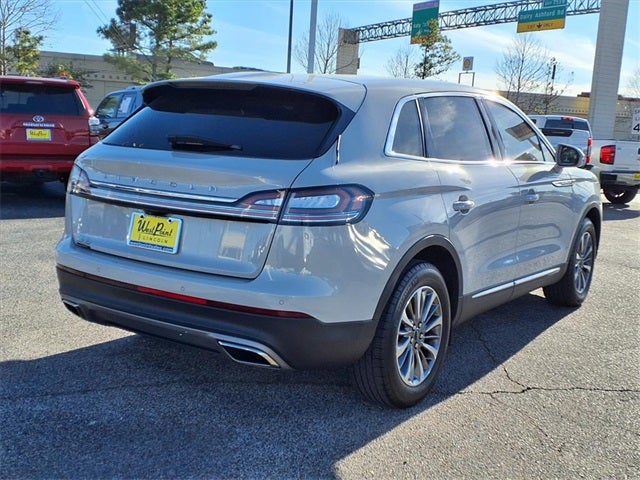 2022 Lincoln Nautilus Standard