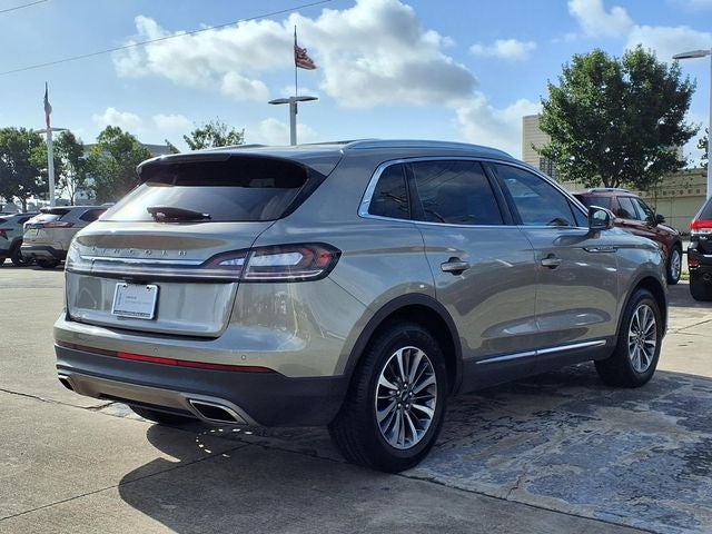 2023 Lincoln Nautilus Standard