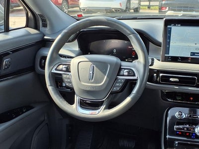 2023 Lincoln Nautilus Reserve