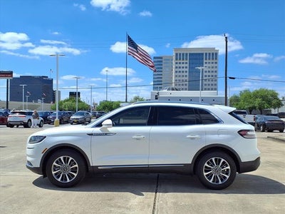 2022 Lincoln Nautilus Reserve